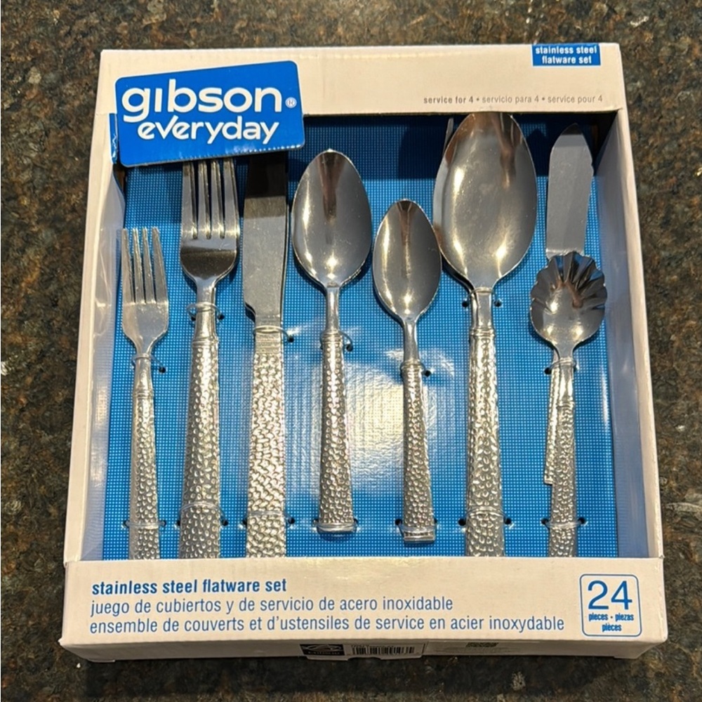 24 Piece Stainless Steel Flatware Set by Gibson Everday
